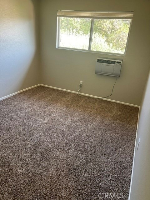 1060 E Foothill Boulevard - Photo 10