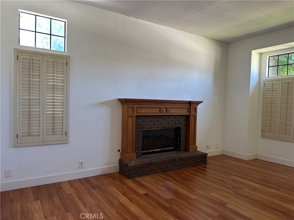 146 Luben - Photo 1