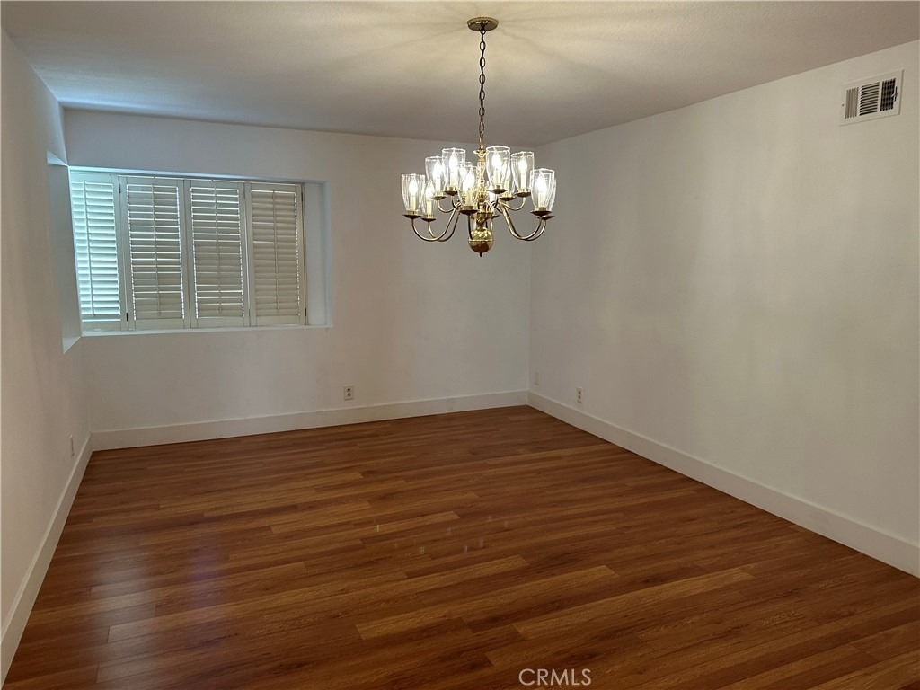 146 Luben - Photo 5