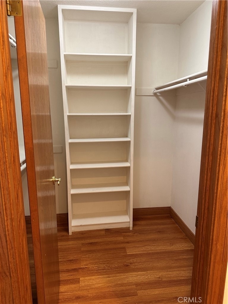 146 Luben - Photo 17