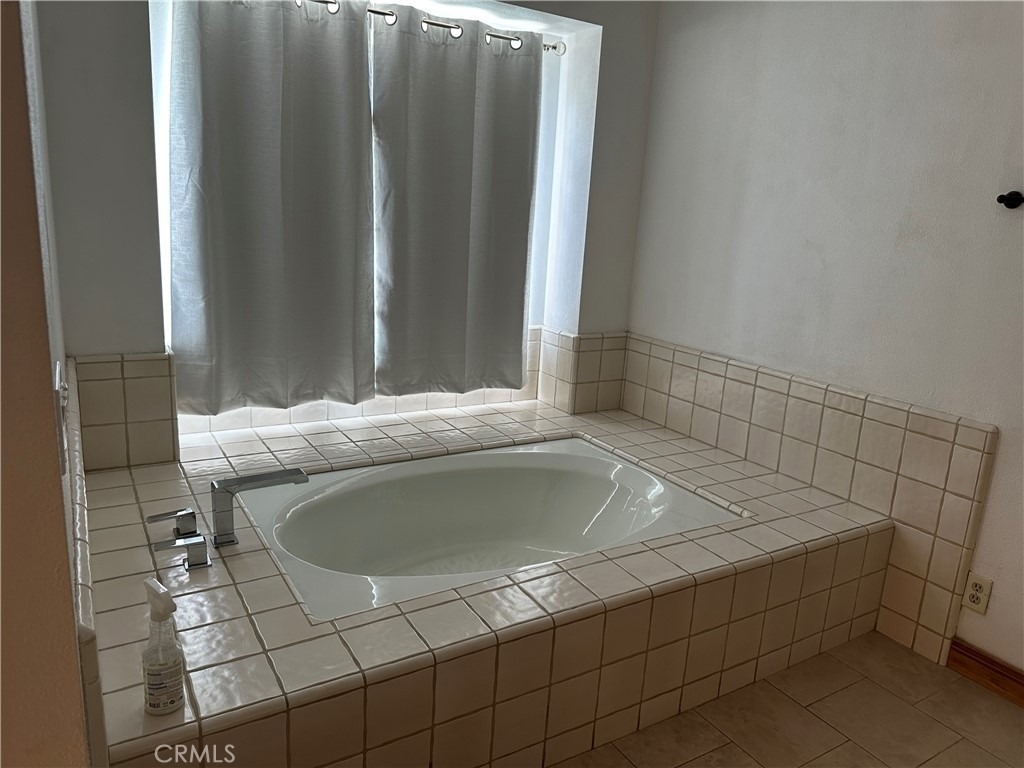 146 Luben - Photo 21