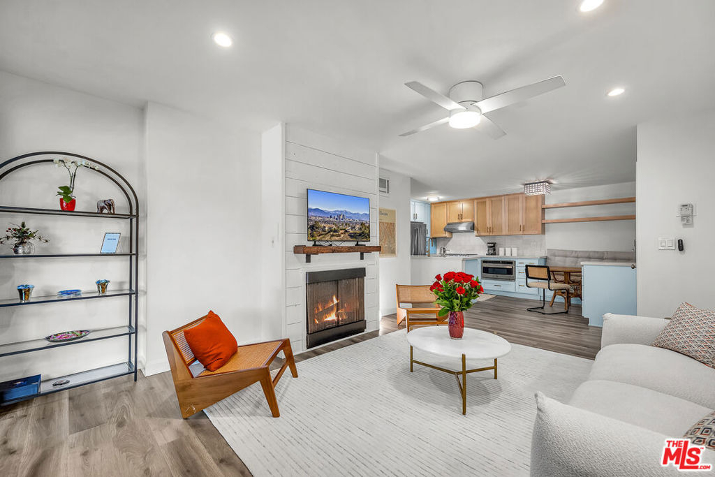 3640 Cardiff Avenue - Photo 2