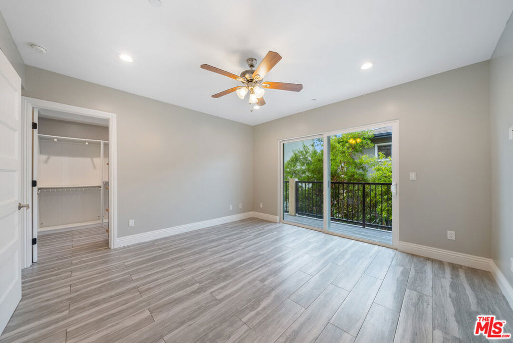 1357 Seward Street - Photo 18