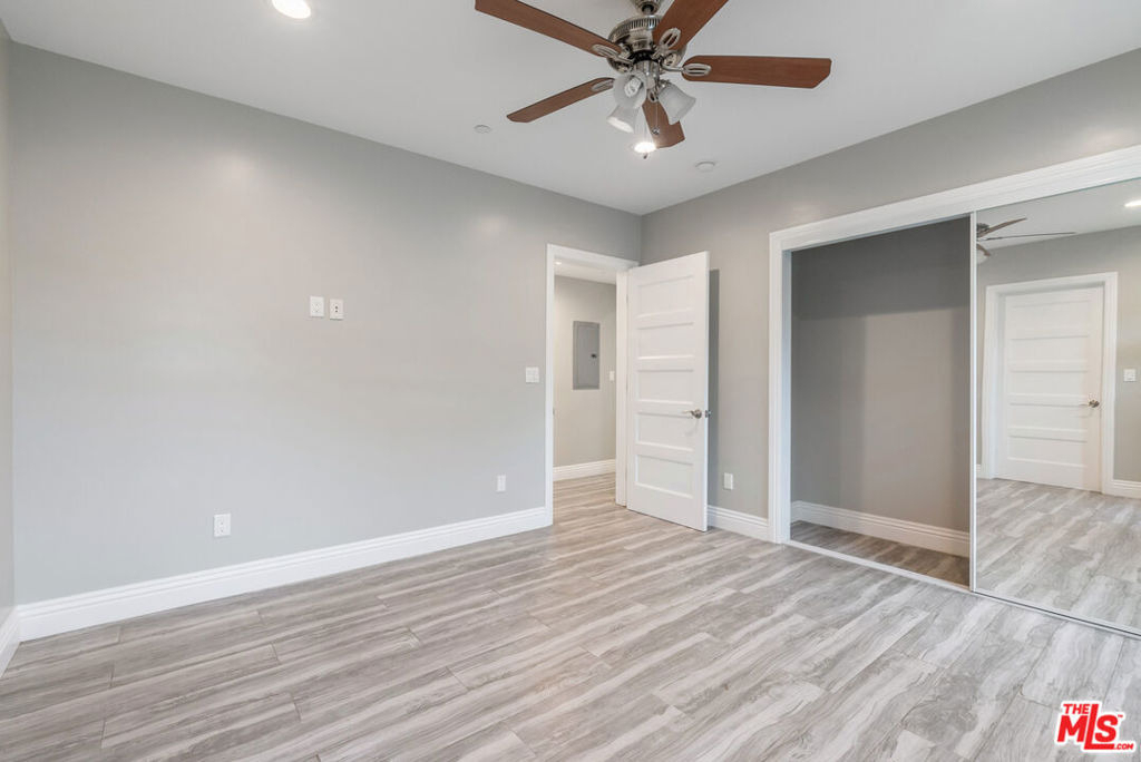 1357 Seward Street - Photo 28