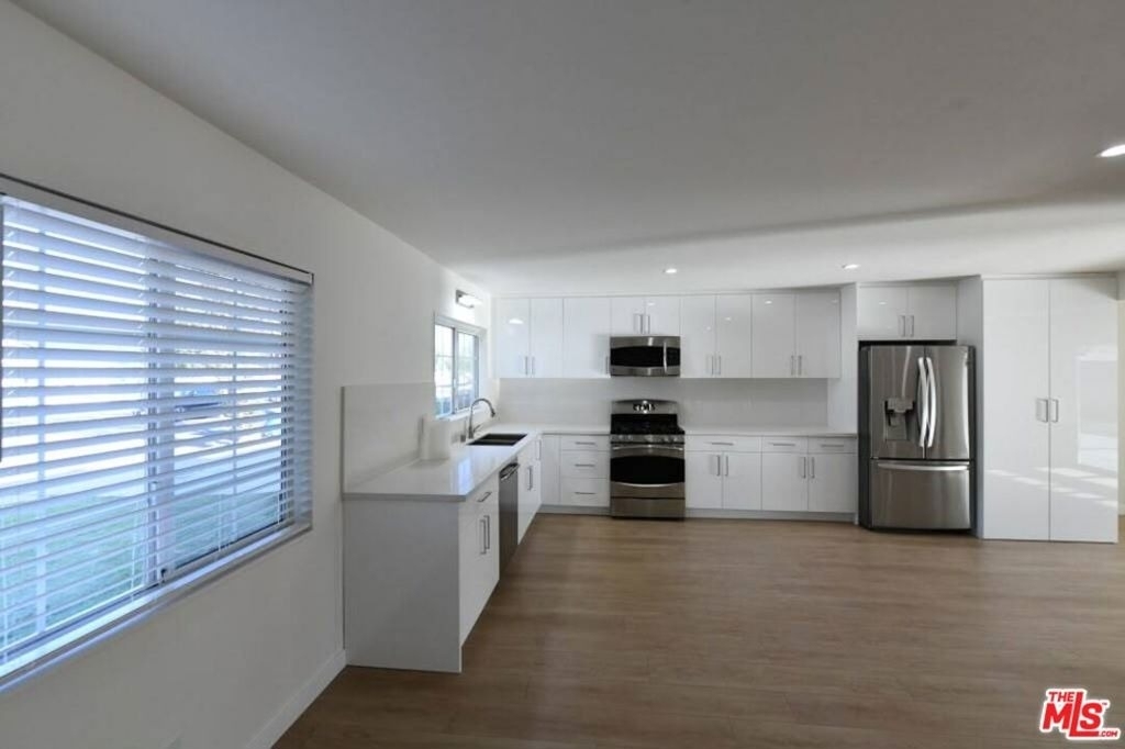 3125 Jacinto Avenue - Photo 4