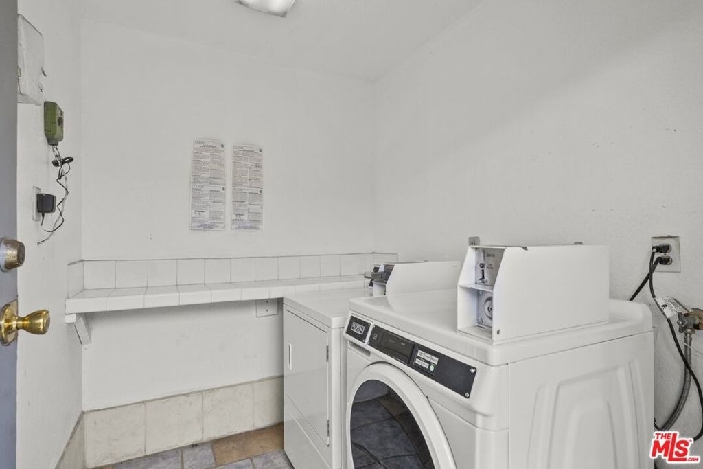 1556 W 227th Street - Photo 18