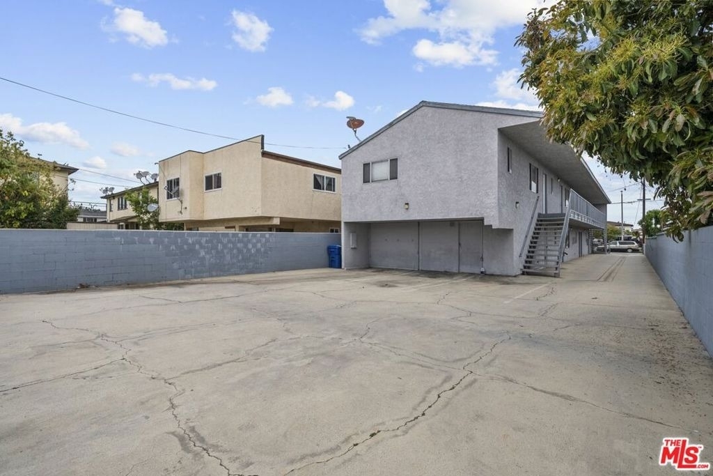1556 W 227th Street - Photo 20