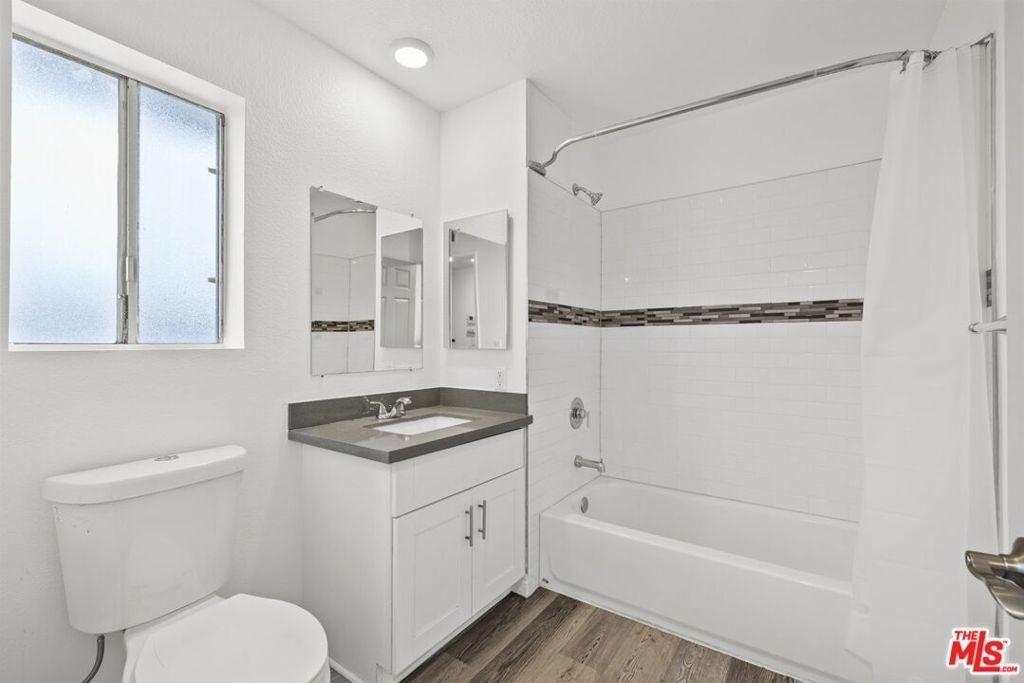 1556 W 227th Street - Photo 15