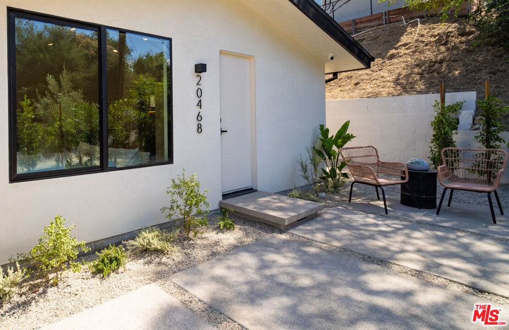 20466 Miranda Street - Photo 31