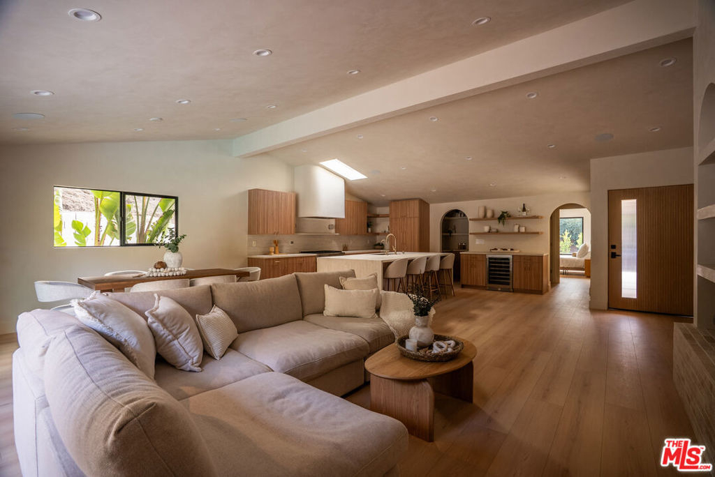 20466 Miranda Street - Photo 8