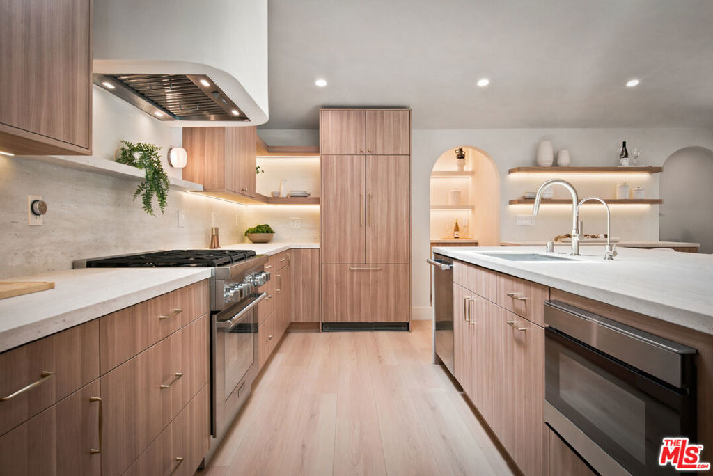 20466 Miranda Street - Photo 4