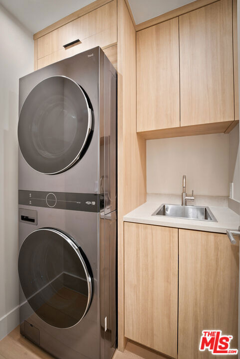 20466 Miranda Street - Photo 15