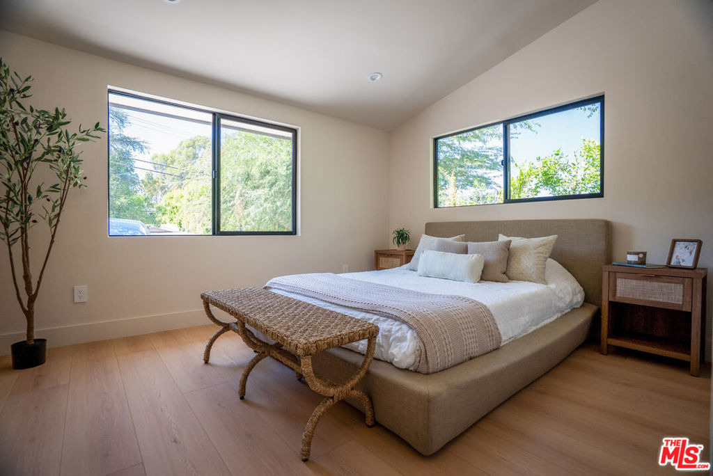 20466 Miranda Street - Photo 24