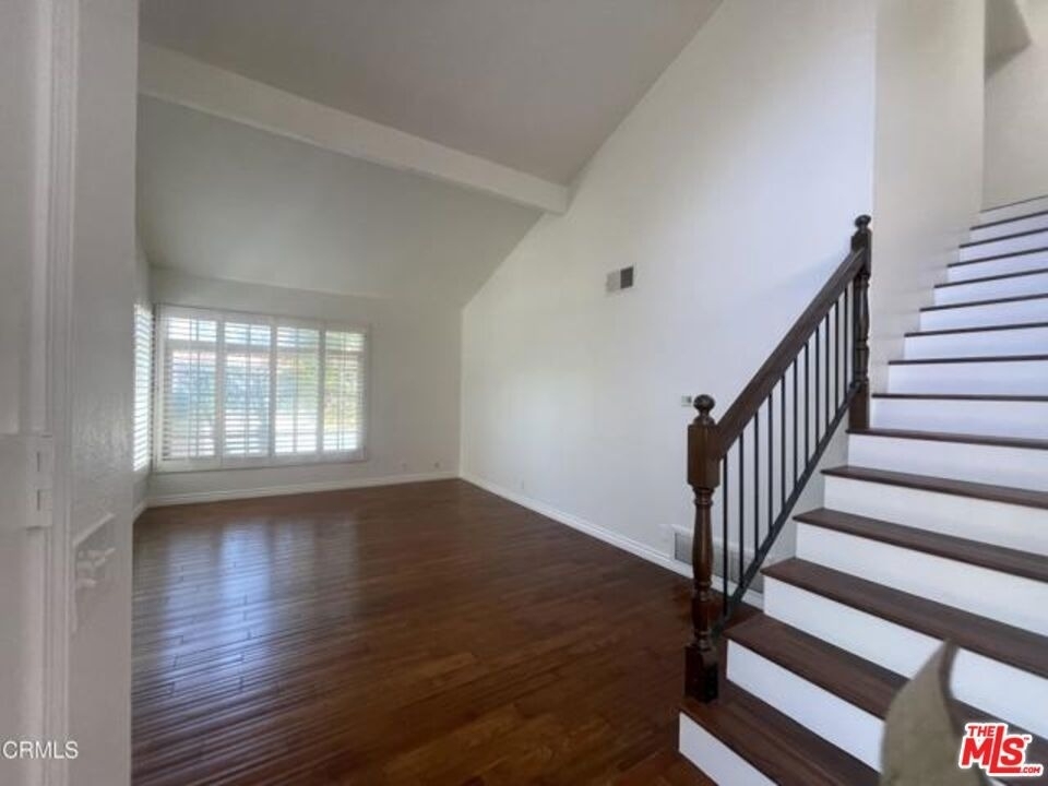 1024 Laguna Terrace - Photo 4