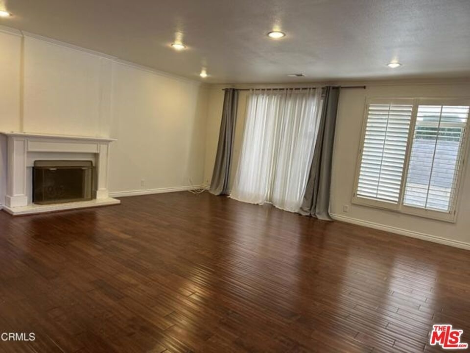 1024 Laguna Terrace - Photo 14