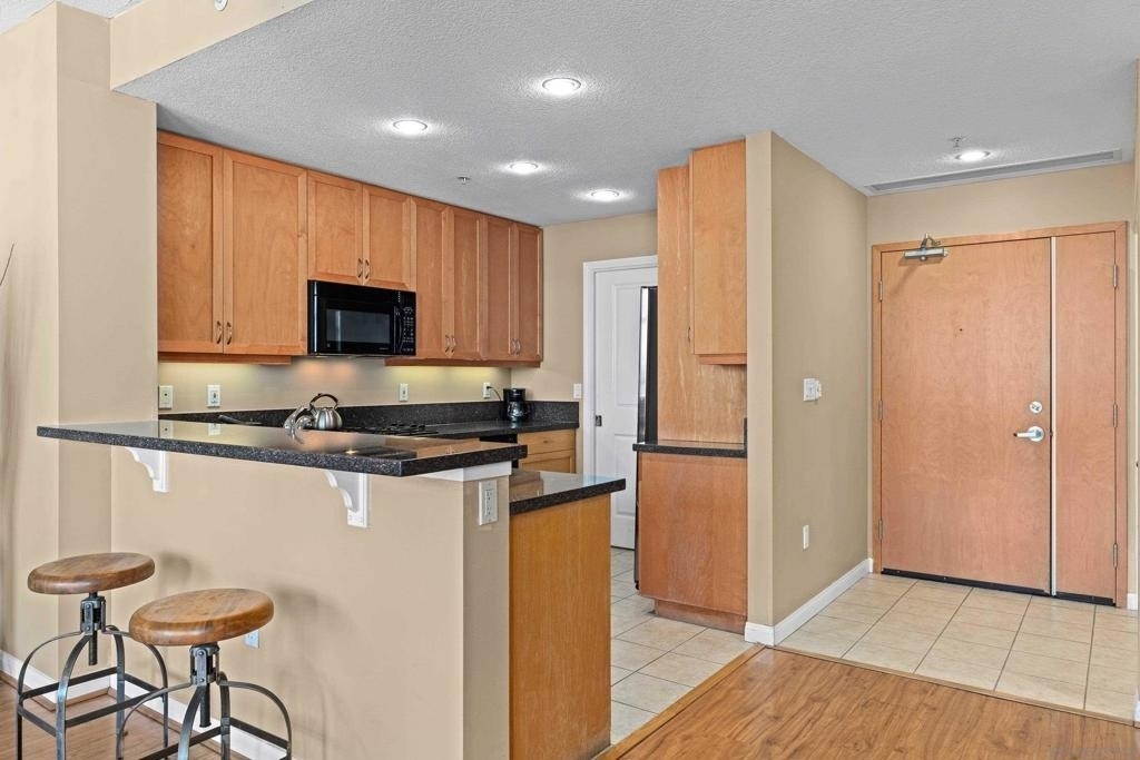 850 Beech St - Photo 8