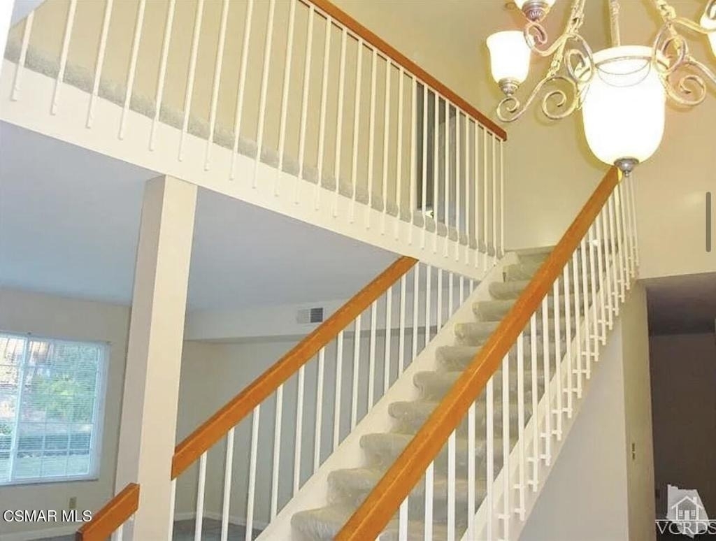 893 Lindawood Street - Photo 5