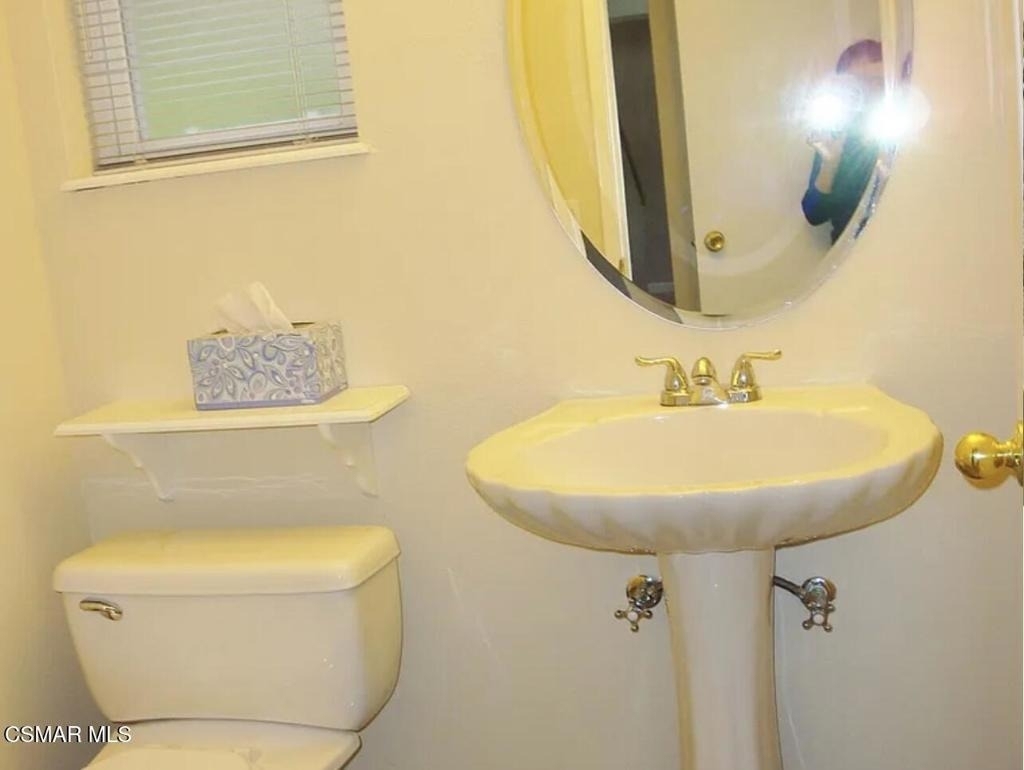893 Lindawood Street - Photo 14