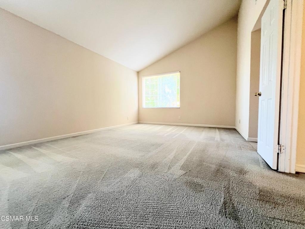 893 Lindawood Street - Photo 15