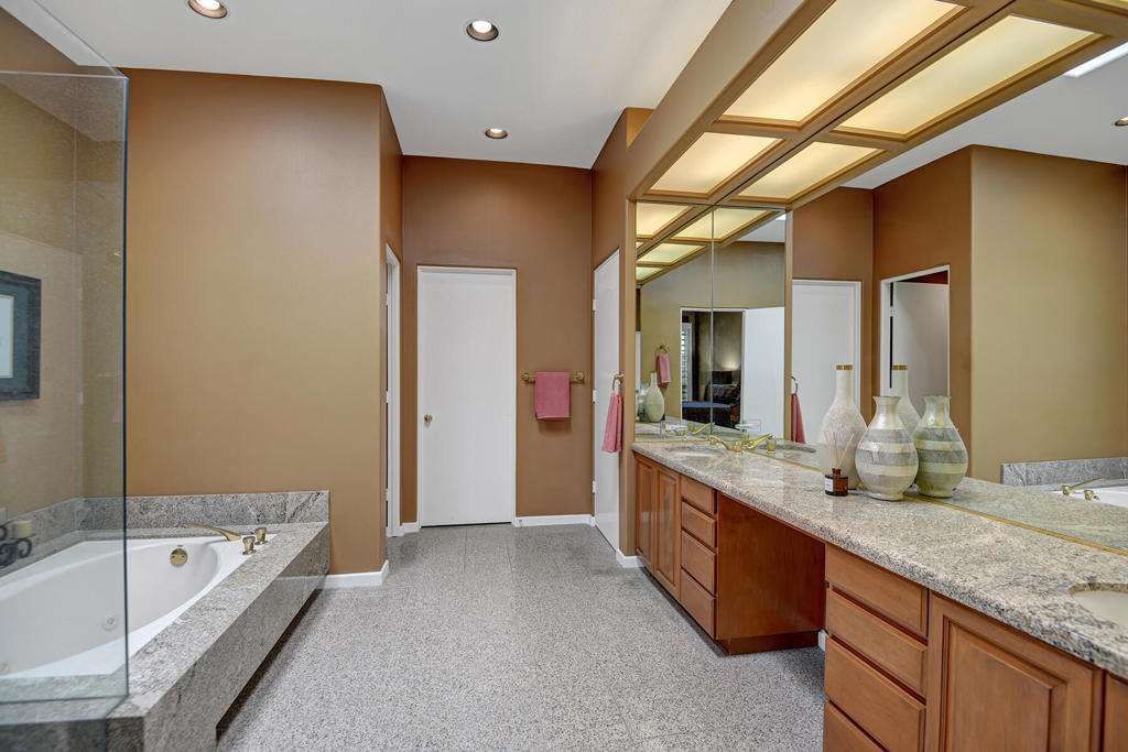 383 Desert Holly Drive - Photo 24