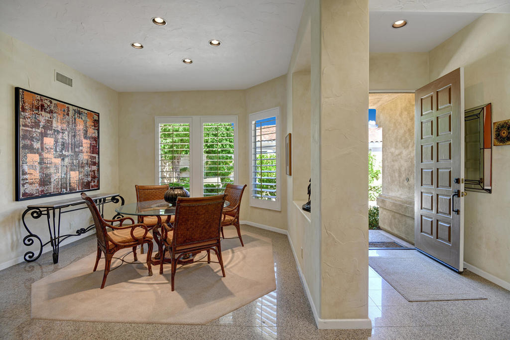 383 Desert Holly Drive - Photo 9