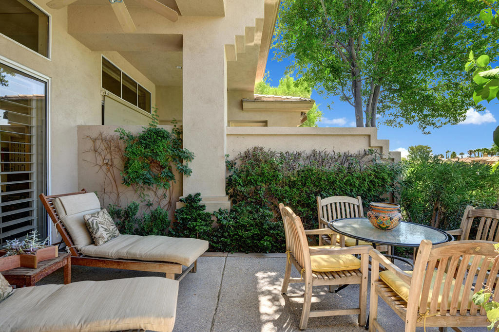 383 Desert Holly Drive - Photo 1