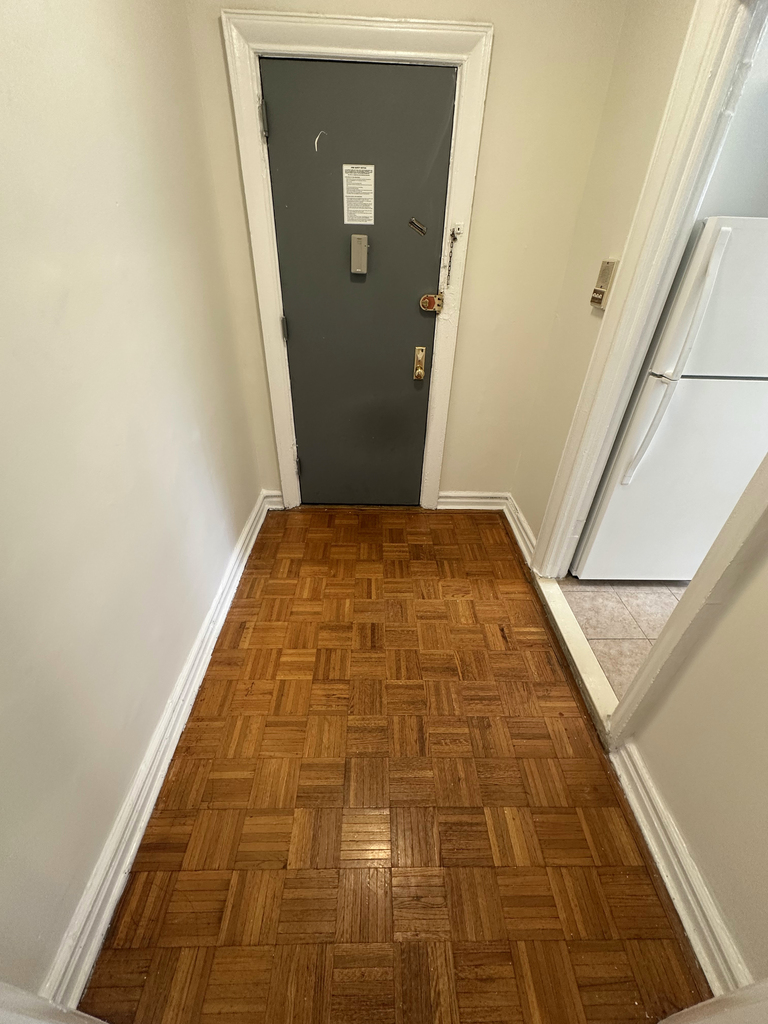 3105 Decatur Avenue - Photo 4