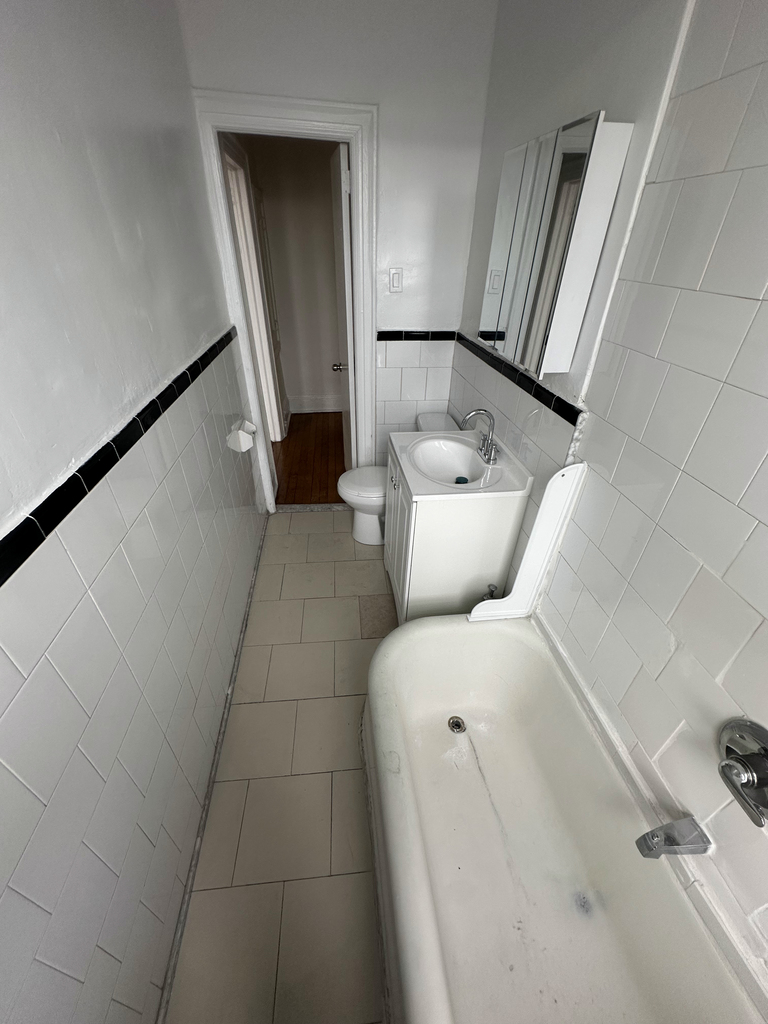 1544 Gillespie Avenue - Photo 11