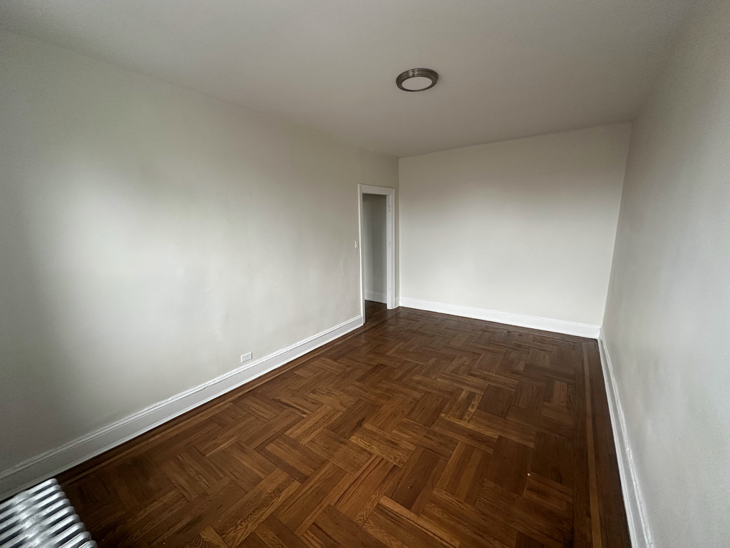 1544 Gillespie Avenue - Photo 1
