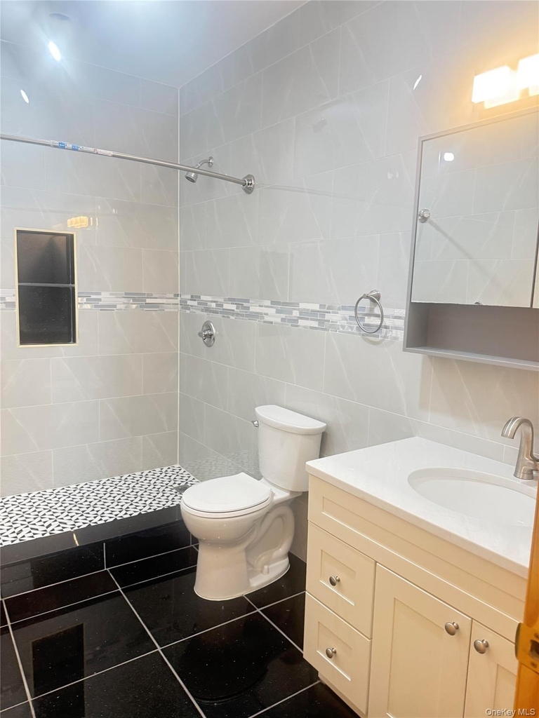 572 Decatur Street - Photo 17