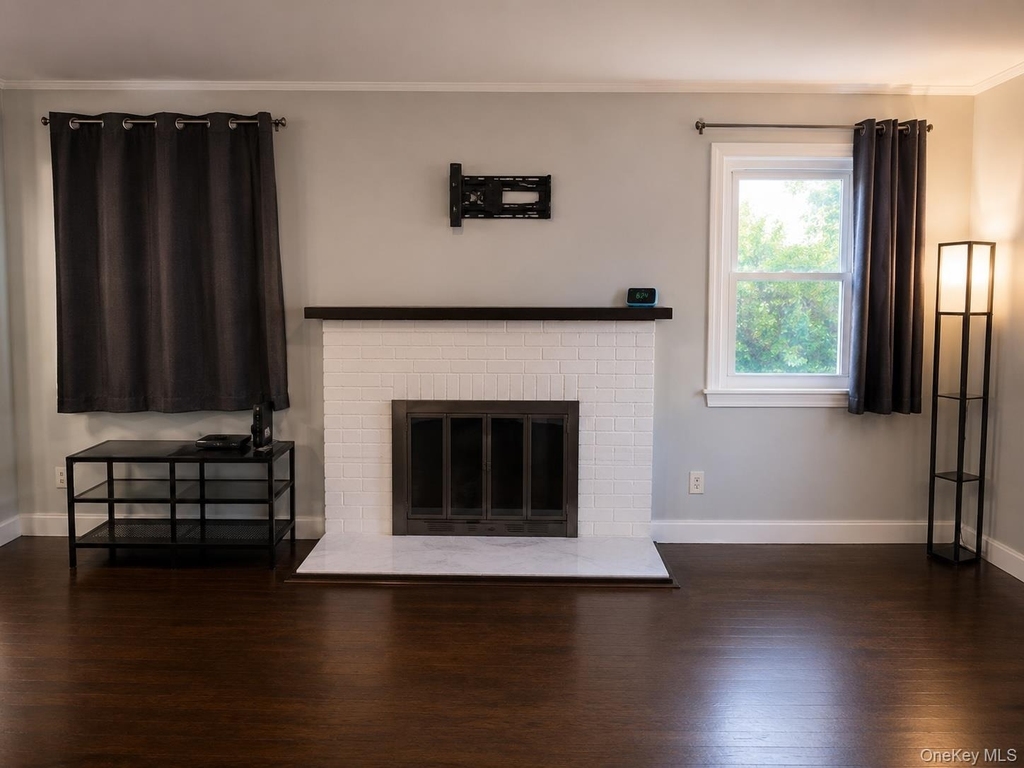 187 Perry Street - Photo 4