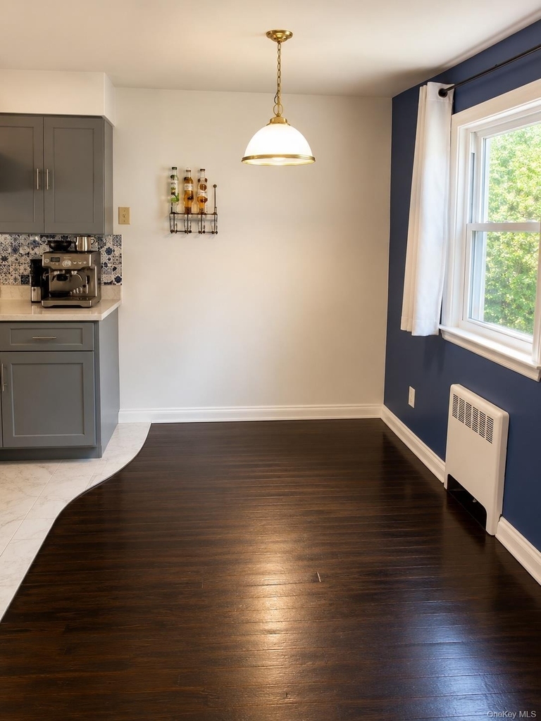 187 Perry Street - Photo 6
