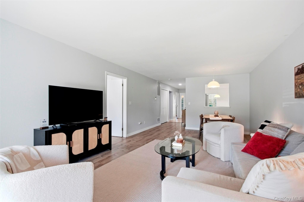 57 Magnolia Lane - Photo 5
