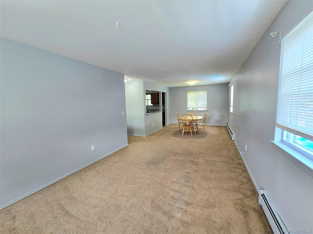 95 Valentine Avenue - Photo 5