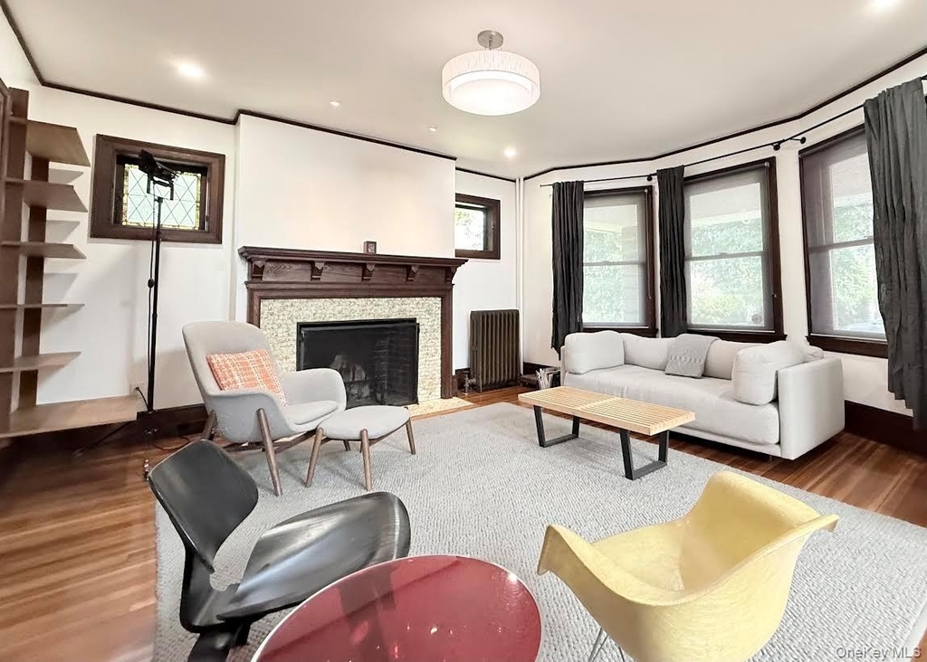 453 Palmer Avenue - Photo 6