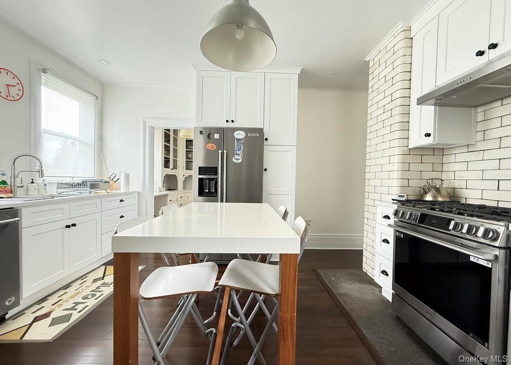 453 Palmer Avenue - Photo 17