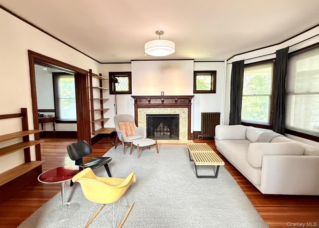 453 Palmer Avenue - Photo 9