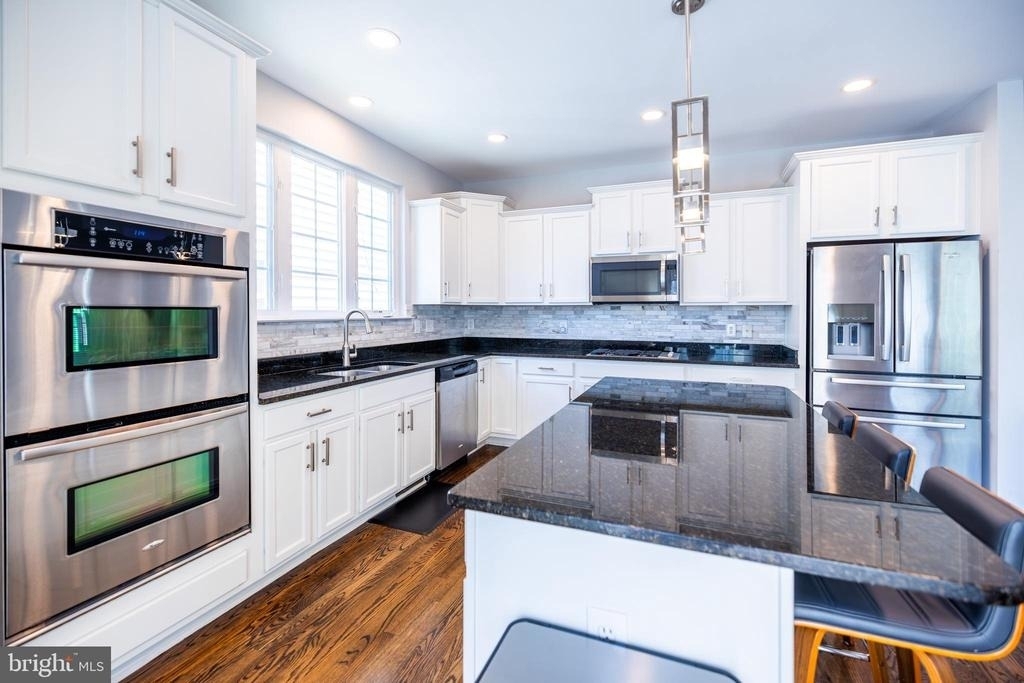 8727 Raleigh Mews - Photo 14