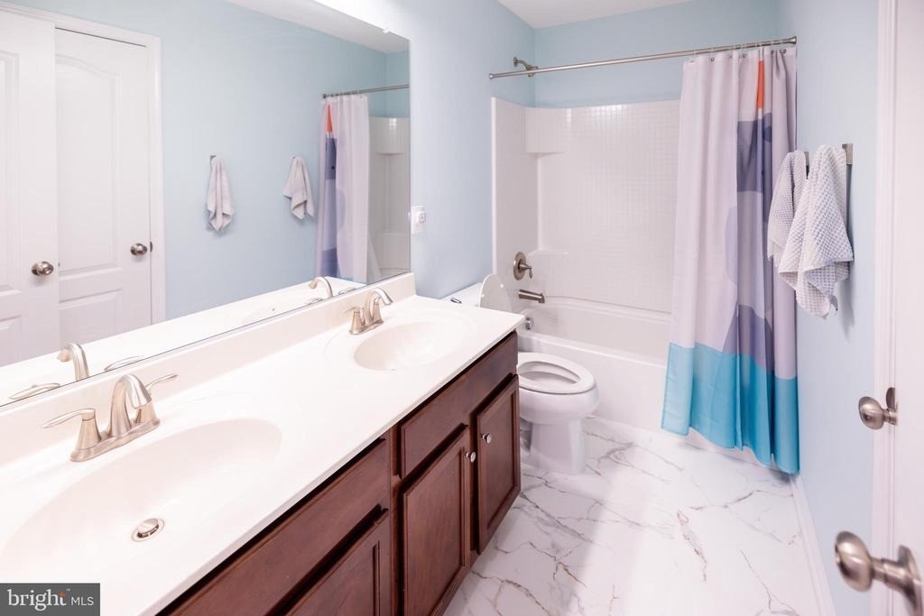 8727 Raleigh Mews - Photo 29