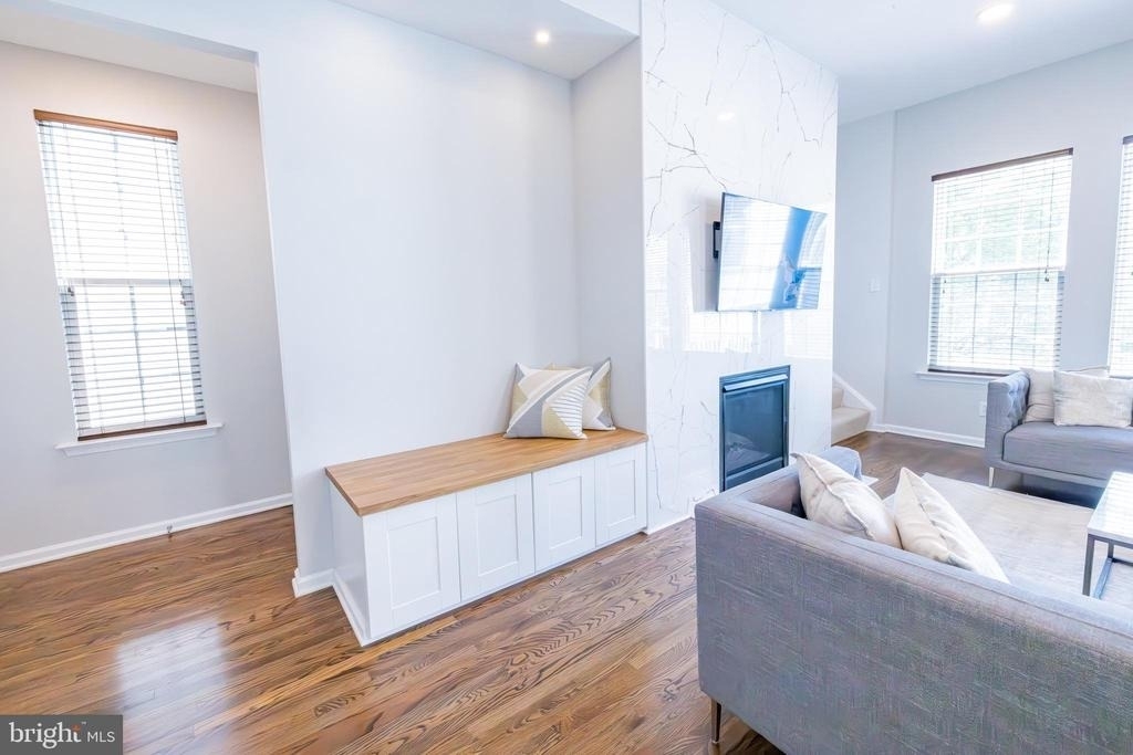 8727 Raleigh Mews - Photo 8