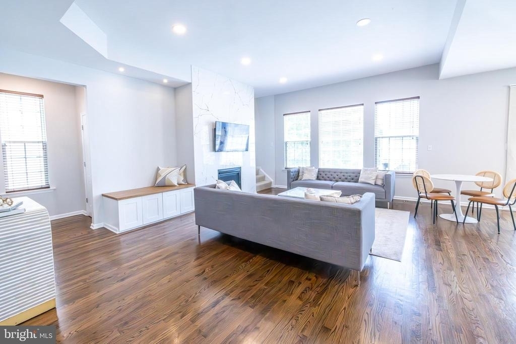 8727 Raleigh Mews - Photo 6