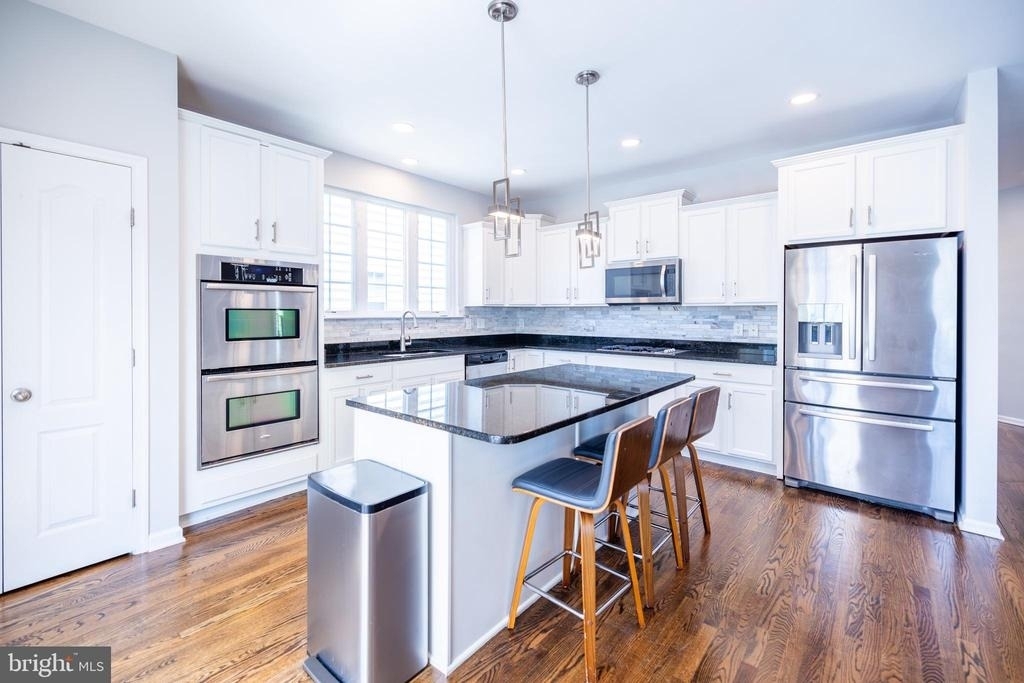 8727 Raleigh Mews - Photo 15