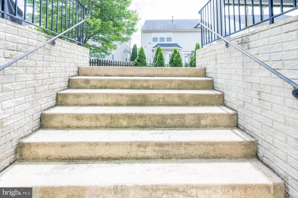 8727 Raleigh Mews - Photo 50