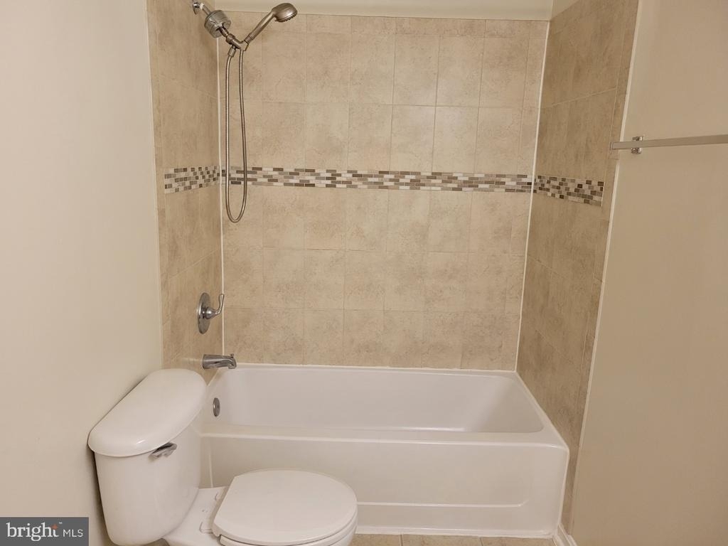 3178 Summit Square Drive - Photo 24