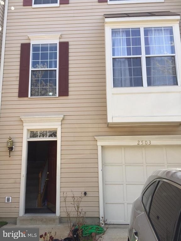 2503 Clover Field Circle - Photo 0