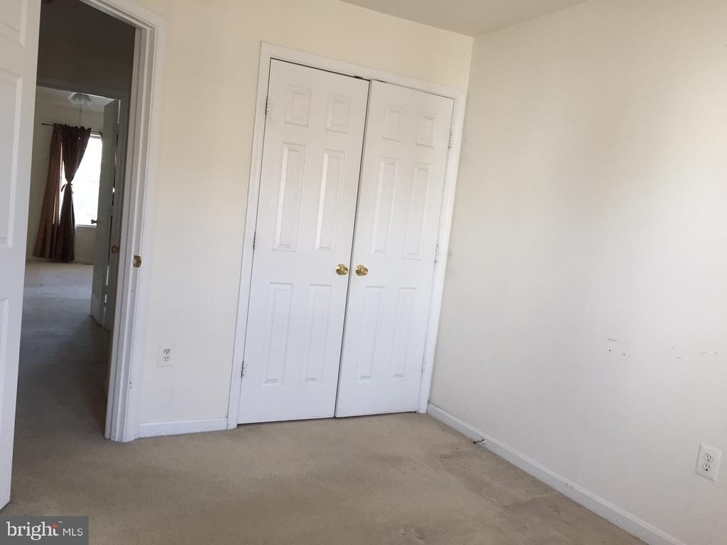 2503 Clover Field Circle - Photo 4