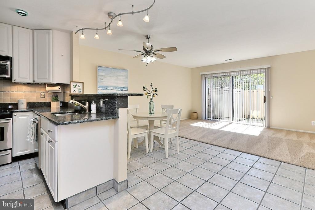 2680 Glengyle Drive - Photo 3