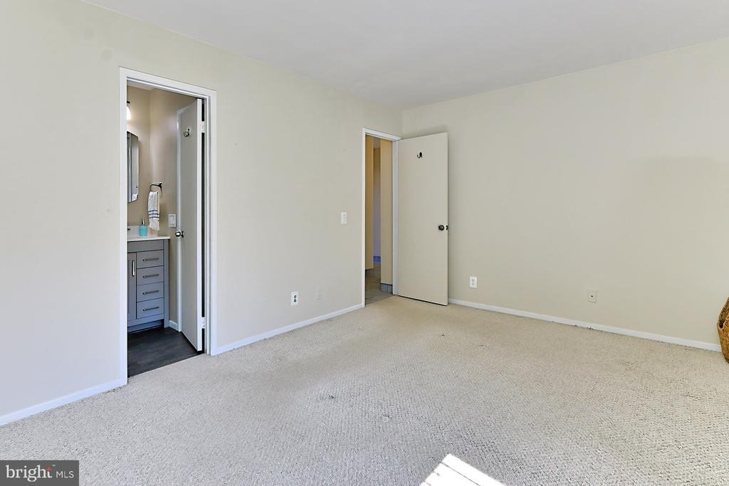2680 Glengyle Drive - Photo 12