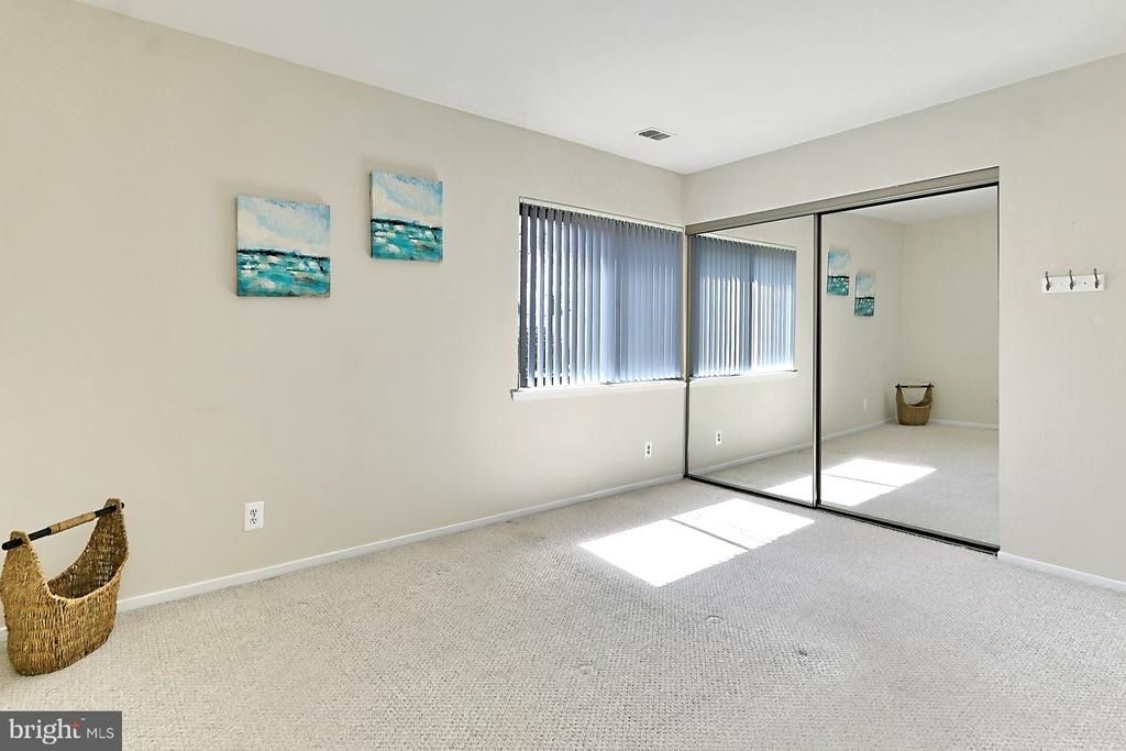 2680 Glengyle Drive - Photo 11