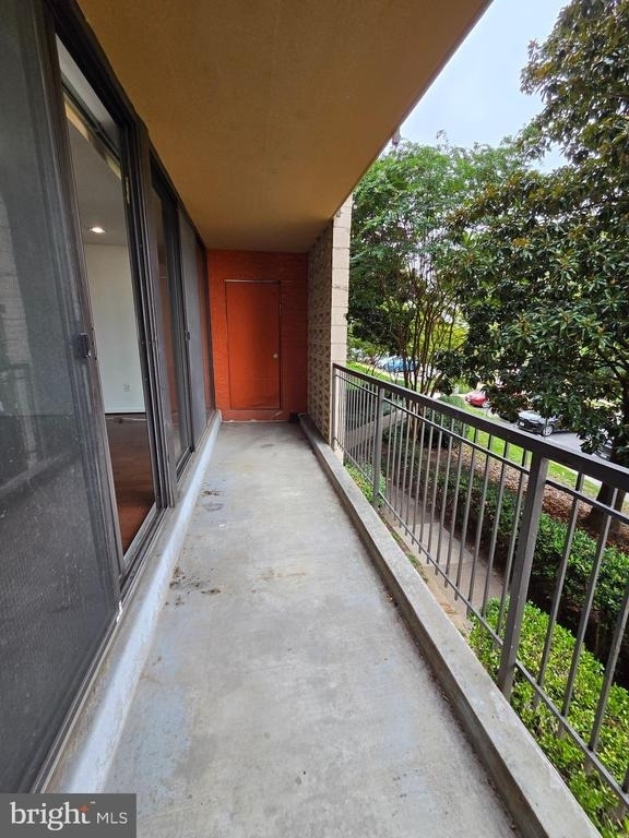16 S Van Dorn Street - Photo 5